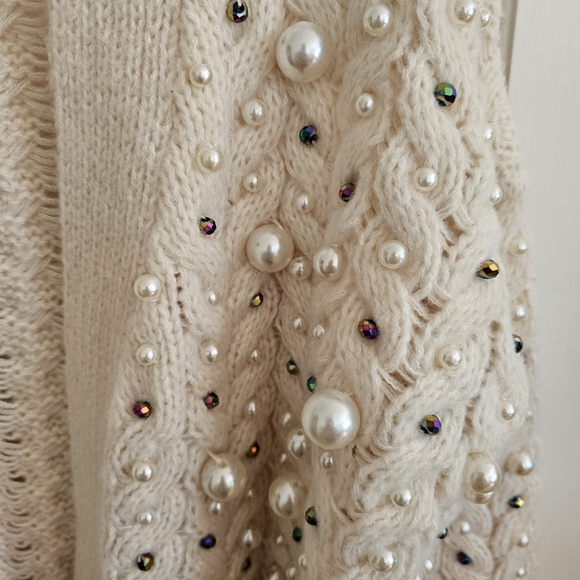 Anthropologie embellished sweater - Picture 2 of 2